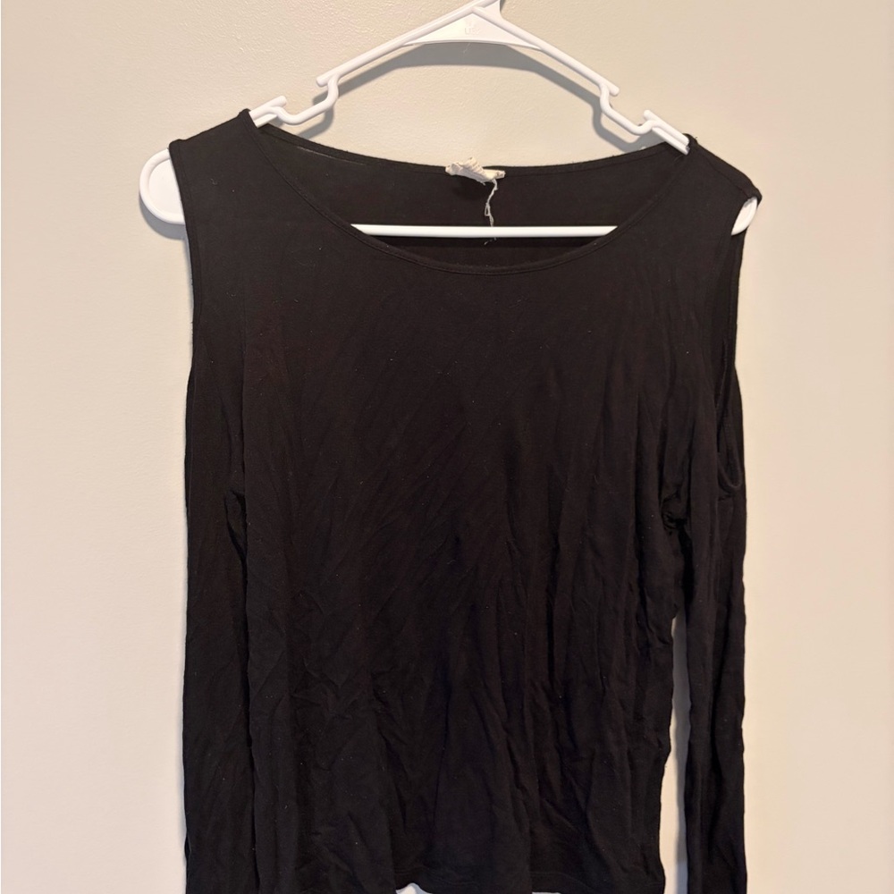 Elegant Black Women's Long Sleeve top - Size Medium